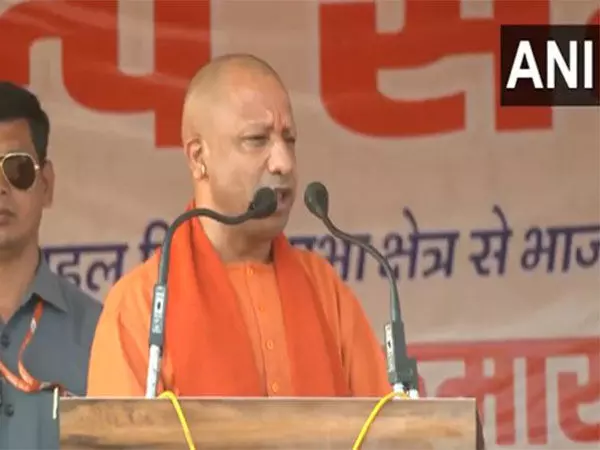 CM Yogi सरकार महाकुंभ में मरीजों की देखभाल को बेहतर बनाने के लिए आईसीयू में एआई शुरू करने की तैयारी में