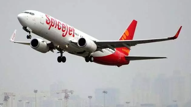 SpiceJet के विमान की चेन्नई हवाई अड्डे पर आपात लैंडिंग