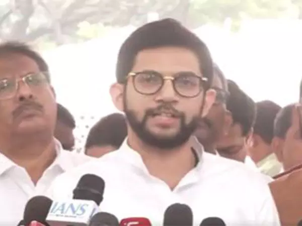 राहुल नार्वेकर ने पक्षपातपूर्ण राजनीति की...: Aditya Thackeray