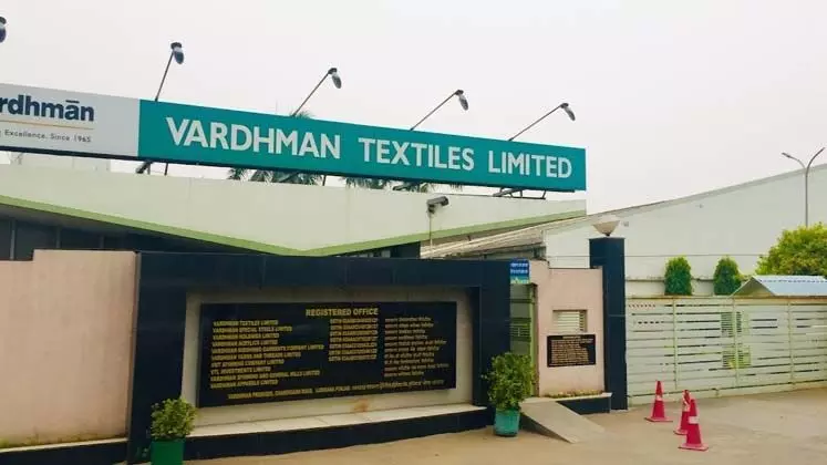 Vardhaman Textiles  शेयर की कीमत में 4.26% ऊपर