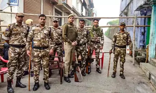 Sambhal मस्जिद सर्वेक्षण रिपोर्ट की समय सीमा आज समाप्त हो रही Sambhal मस्जिद सर्वेक्षण रिपोर्ट की समय सीमा आज समाप्त हो रही
