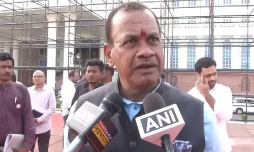 Telangana के मंत्री ने जेपी नड्डा पर निशाना साधा
