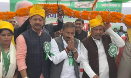 तेजस्वी यादव चांद और तारा भी तोड़ लाने की बात कहने लगेंगे : अशोक चौधरी तेजस्वी यादव चांद और तारा भी तोड़ लाने की बात कहने लगेंगे : अशोक चौधरी