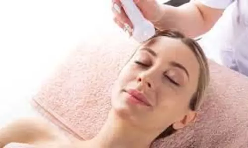 Skin Care: घर पर ऐसे करें हाइड्रा फेशियल, चेहरे पर आ जाएगी चमक