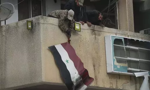 Syria सबसे बड़े विद्रोही गुट के नेता ने असद के पतन को इस्लामी राष्ट्र की जीत बताया