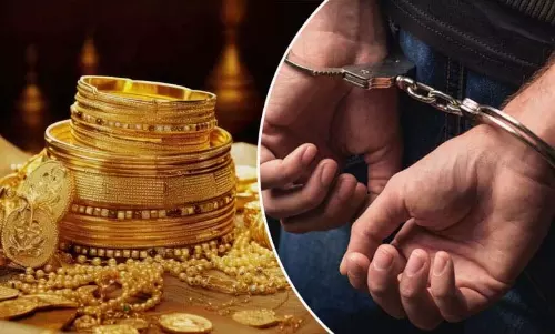 Telangana: मंचेरियल में सोना, नकदी चोरी के आरोप में 12 गिरफ्तार Telangana: मंचेरियल में सोना, नकदी चोरी के आरोप में 12 गिरफ्तार