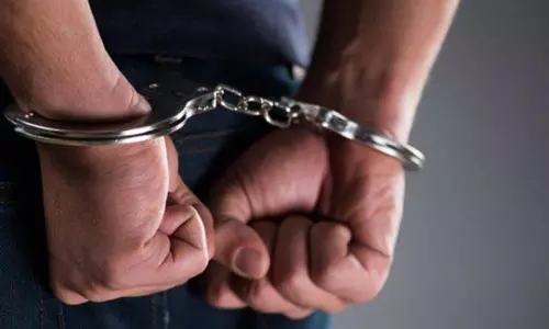 ‘पुष्पा 2’ की स्क्रीनिंग के दौरान महिला की मौत के मामले में तीन गिरफ्तार
