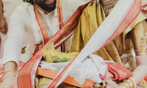 शोभिता धूलिपाला नागा चैतन्य के प्यार में डूबी हुई दिखाई दी शोभिता धूलिपाला नागा चैतन्य के प्यार में डूबी हुई दिखाई दी