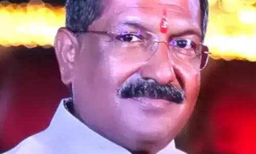 50 लोकेशन में छापेमारी, केके श्रीवास्तव गिरफ्त से बाहर 50 लोकेशन में छापेमारी, केके श्रीवास्तव गिरफ्त से बाहर