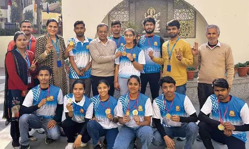 Haryana : आयुर्वेद के विद्यार्थियों ने मेडिकल कॉलेज का दौरा किया Haryana : आयुर्वेद के विद्यार्थियों ने मेडिकल कॉलेज का दौरा किया
