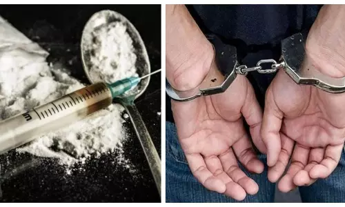 Udhampur: पुलिस ने 2 नार्को तस्करों को किया गिरफ्तार , 17.67 ग्राम हैरोइन बरामद Udhampur: पुलिस ने 2 नार्को तस्करों को किया गिरफ्तार , 17.67 ग्राम हैरोइन बरामद