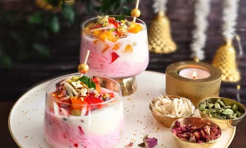 Rose Falooda से करें मेहमानों का स्वागत
