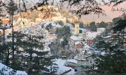 1990 के दशक के बाद पहली बार दिसंबर की शुरुआत में  First snowfall