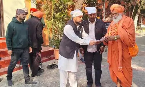 रूस के युद्ध क्षेत्र में फंसे भाई से संपर्क नहीं, Jagdeep ने सीचेवाल से की मुलाकात