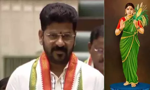 डिजाइन की गई Telangana थल्ली प्रतिमा का बचाव किया