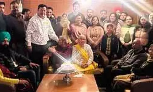 Aryans ने अपने संस्थापक का 76वां जन्मदिन मनाया
