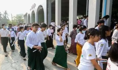 Myanmar: मैट्रिकुलेशन परीक्षा के लिए करीब 220,000 छात्रों ने पंजीकरण कराया
