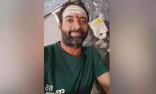 Mancherial के वकील ने 50वीं बार रक्तदान किया