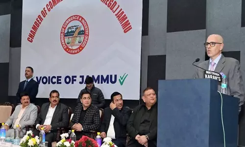 Omar Abdullah ने J&K के औद्योगिक क्षेत्र को पुनर्जीवित करने के लिए अपनी सरकार के समर्थन की पुष्टि की