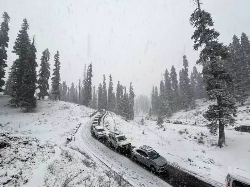 Jammu: तापमान में गिरावट, गुलमर्ग -9°C पर सबसे ठंडा