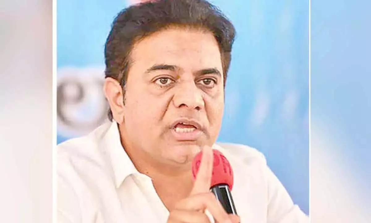 KTR ने तेलंगाना तल्ली प्रतिमा संबंधी टिप्पणी को लेकर विपक्ष की आलोचना की