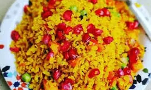 Recipe: भाप में बनाएं इंदौर स्टाइल पोहा, मुलायम और फूले हुए पोहा