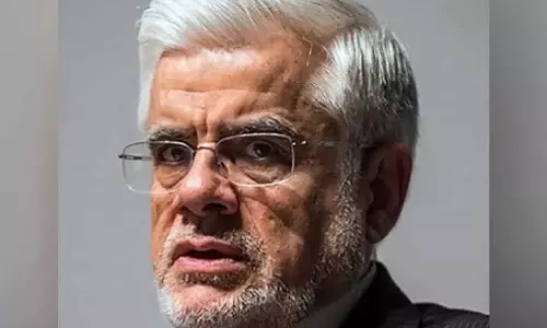 ईरान परमाणु कार्यक्रम के लिए पश्चिम को फिरौती नहीं देगा: Reza Aref