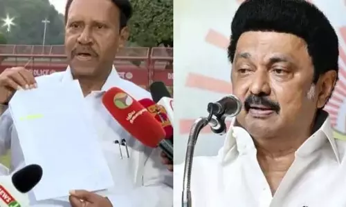 संसद के दस्तावेज़ एडीएमके के विश्वासघात के गवाह हैं: CM की प्रतिक्रिया संसद के दस्तावेज़ एडीएमके के विश्वासघात के गवाह हैं: CM की प्रतिक्रिया