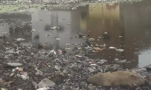 Faizabad: खुले तालाब व नालियों से हादसे का खतरा