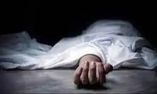 Ballia में खड़े टेंपो से टकराई बाइक, दो लोगों की मौत