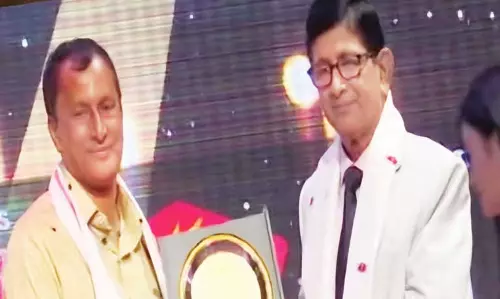 Assam : पत्रकार मनोज दत्ता को अचीवर अवार्ड्स 2024 में विशेष पुरस्कार से सम्मानित Assam : पत्रकार मनोज दत्ता को अचीवर अवार्ड्स 2024 में विशेष पुरस्कार से सम्मानित