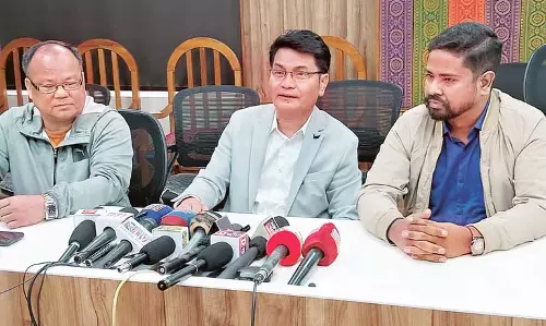 Assam : बीटीसी क्षेत्र में डॉ. बशीराम बोरो डॉक्टरेट फेलोशिप पुरस्कार 2024 के लिए Assam : बीटीसी क्षेत्र में डॉ. बशीराम बोरो डॉक्टरेट फेलोशिप पुरस्कार 2024 के लिए
