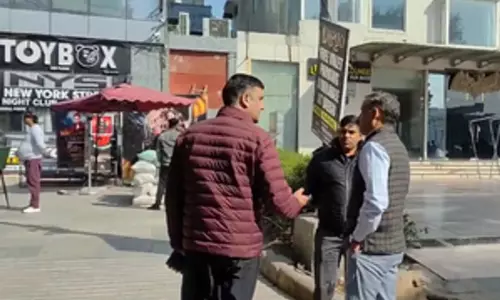 पब बार के बाहर देसी बम से हमला; NIA की टीम मौके पर पहुंची, दो संदिग्ध हिरासत में