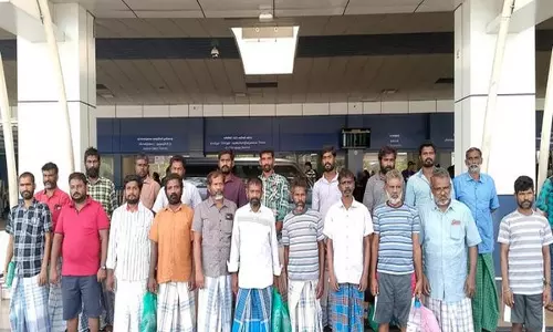 Sri Lanka ने 21 भारतीय मछुआरों को वापस भेजा Sri Lanka ने 21 भारतीय मछुआरों को वापस भेजा