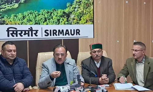 भाजपा और केंद्र राज्य को आर्थिक रूप से कमजोर करने की कोशिश कर रहे: Chouhan