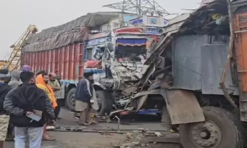 Jajpur जिले में दो ट्रकों की आमने-सामने टक्कर में चालक की मौत