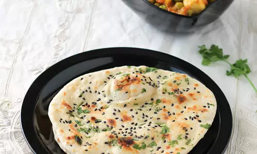 पनीर कुल्चा रेसिपी