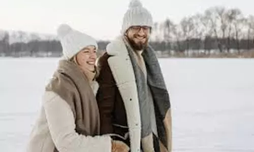 Lifestyle: सर्दी में गर्माहट का अहसास पाने के लिए पहनें इस रंग के कपड़े Lifestyle: सर्दी में गर्माहट का अहसास पाने के लिए पहनें इस रंग के कपड़े