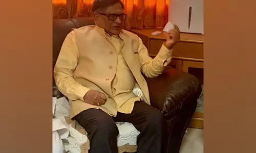 SM कृष्णा का निधन हमारे लिए बहुत बड़ी क्षति है: Congress नेता दिनेश गुंडू राव SM कृष्णा का निधन हमारे लिए बहुत बड़ी क्षति है: Congress नेता दिनेश गुंडू राव