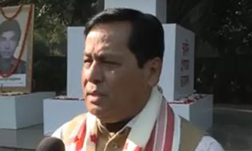केंद्रीय मंत्री सर्बानंद सोनोवाल ने Assam आंदोलन के शहीदों को श्रद्धांजलि दी