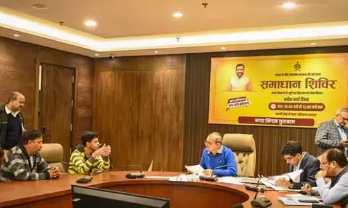 सीवरों में कचरा डालने पर सख्त कार्रवाई होगी: MCG