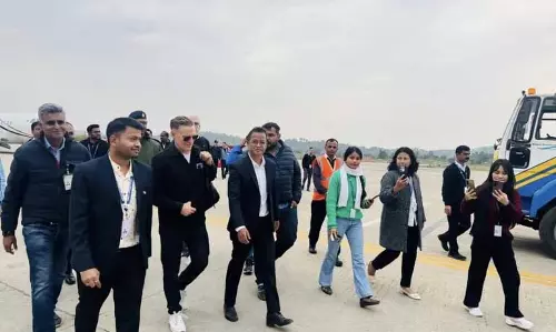 Meghalaya : ब्रायन एडम्स के शिलांग कॉन्सर्ट ने उत्साह बढ़ाया Meghalaya : ब्रायन एडम्स के शिलांग कॉन्सर्ट ने उत्साह बढ़ाया