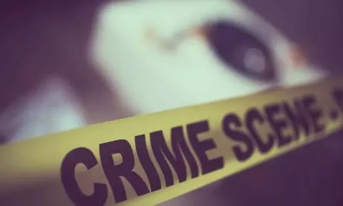 Ghaziabad : यूट्यूब वीडियो से काला जादू देखकर पैसे के लालच में काट दिया युवक का गला, चार गिरफ्तार Ghaziabad : यूट्यूब वीडियो से काला जादू देखकर पैसे के लालच में काट दिया युवक का गला, चार गिरफ्तार