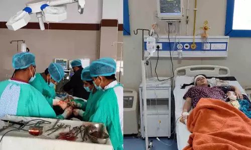Bareilly सिविल अस्पताल में हुआ जटिल ऑपरेशन, महिला रोग विशेषज्ञ एवं उनकी टीम ने मां और नवजात शिशु की बचाई जान Bareilly सिविल अस्पताल में हुआ जटिल ऑपरेशन, महिला रोग विशेषज्ञ एवं उनकी टीम ने मां और नवजात शिशु की बचाई जान