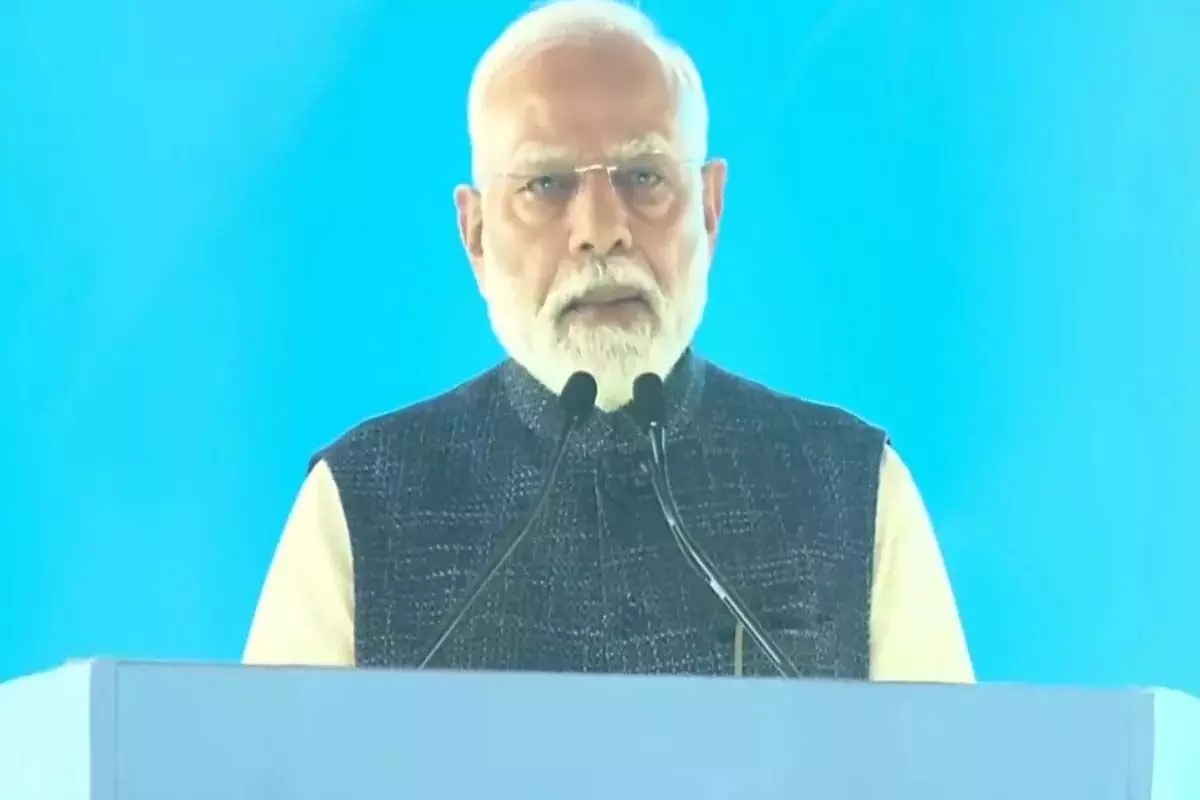 अब बीमा जैसे क्षेत्रों के विस्तार का नेतृत्व भी महिलाएं करेंगी: Prime Minister Modi