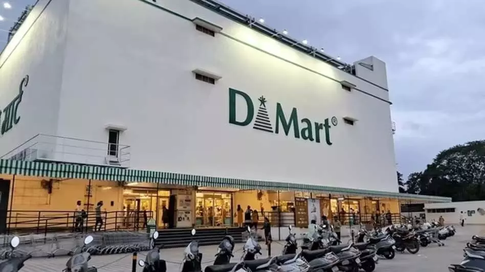 Avenue Supermarts शेयर की कीमत में -2.89% कम