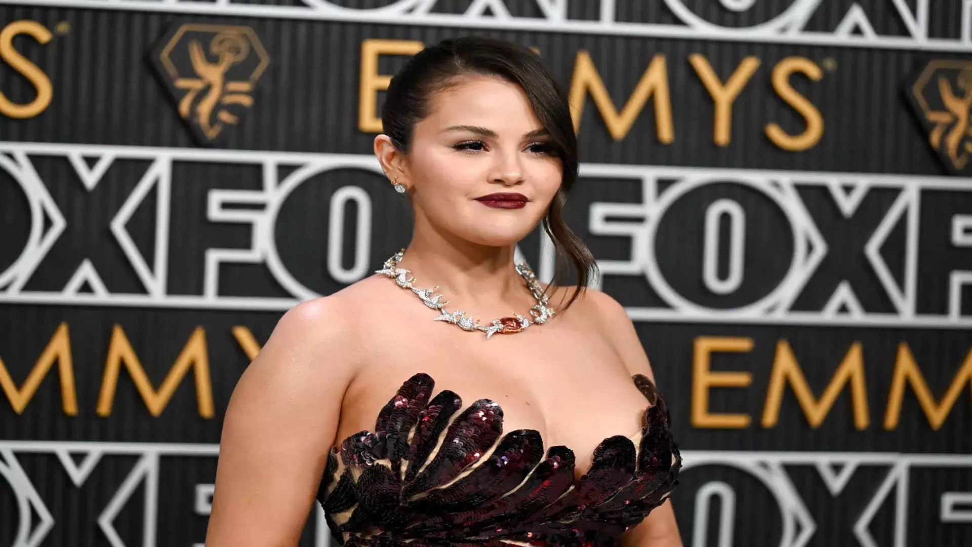 Selena Gomez ने अकादमी महिला लंच में मानसिक स्वास्थ्य को प्राथमिकता देने पर प्रकाश डाला