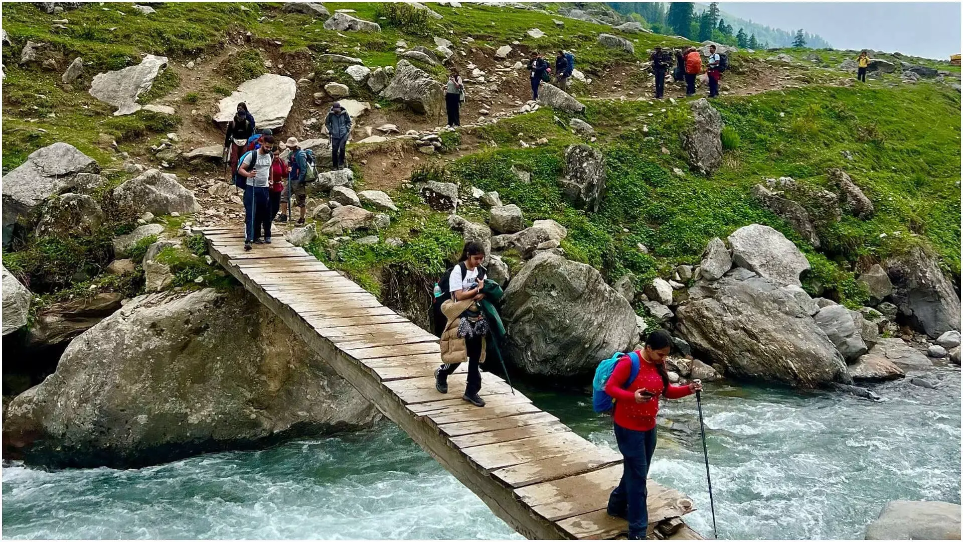 यात्रा करना पसंद है तो इन जगहों को अपनी बकेट लिस्ट में शामिल कर सकते