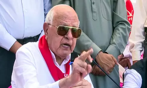 मुसलमानों पर हमलों से विश्व स्तर पर भारत की प्रतिष्ठा धूमिल होती है: Farooq Abdullah