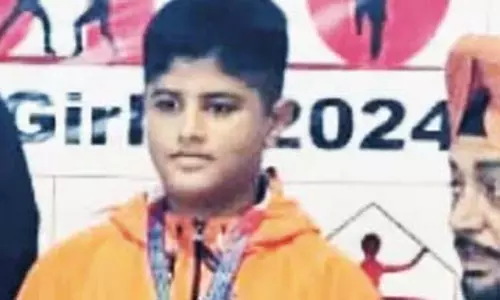 J&K: भावकुल हांडू ने राष्ट्रीय वुशू चैंपियनशिप में कांस्य पदक जीता J&K: भावकुल हांडू ने राष्ट्रीय वुशू चैंपियनशिप में कांस्य पदक जीता